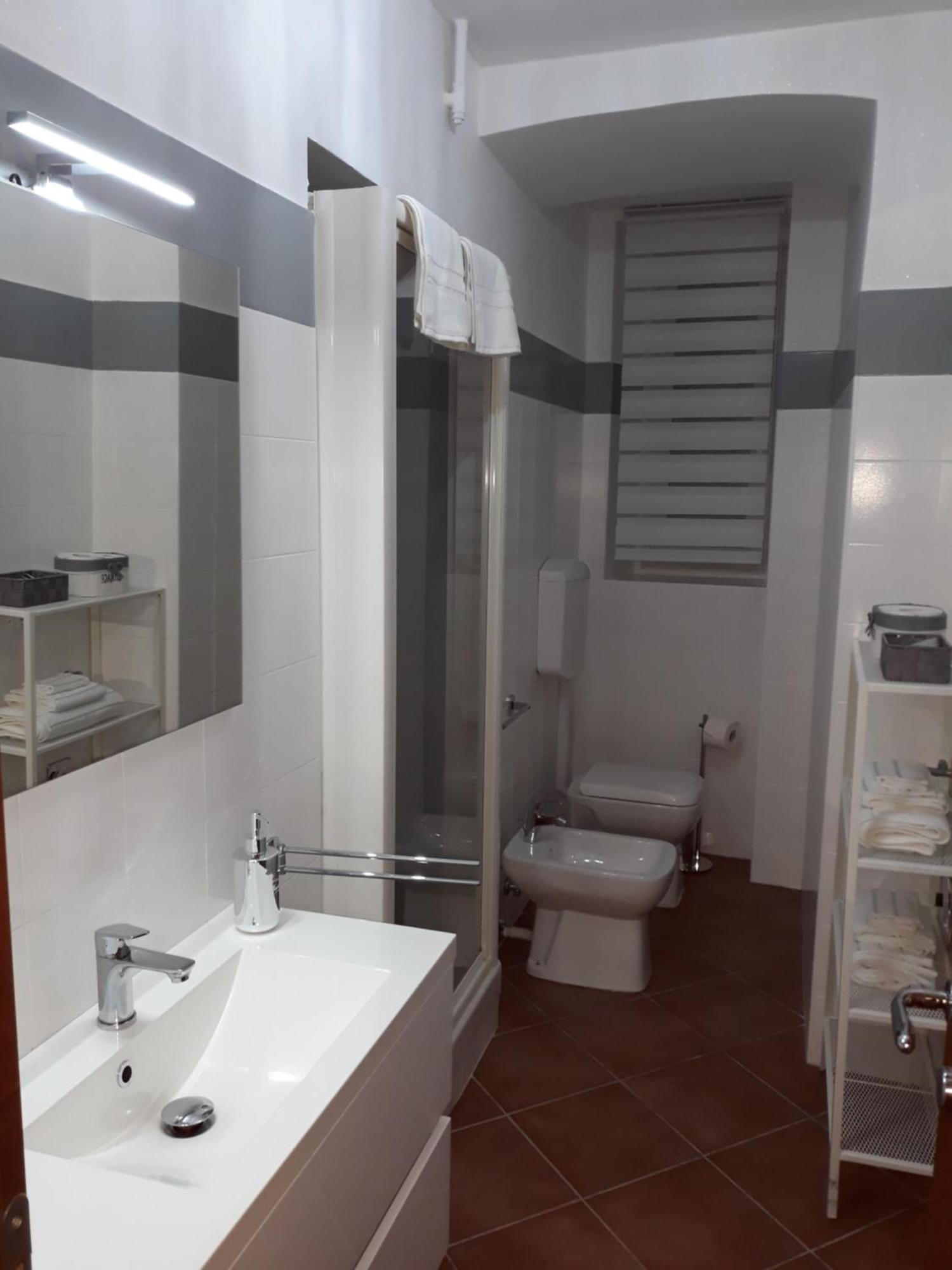 Casa Vacanza Citta Vecchia Trieste Luaran gambar